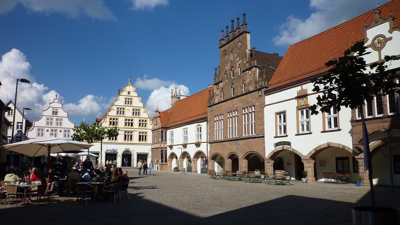 Marktplatz mit Rathaus in Lemgo